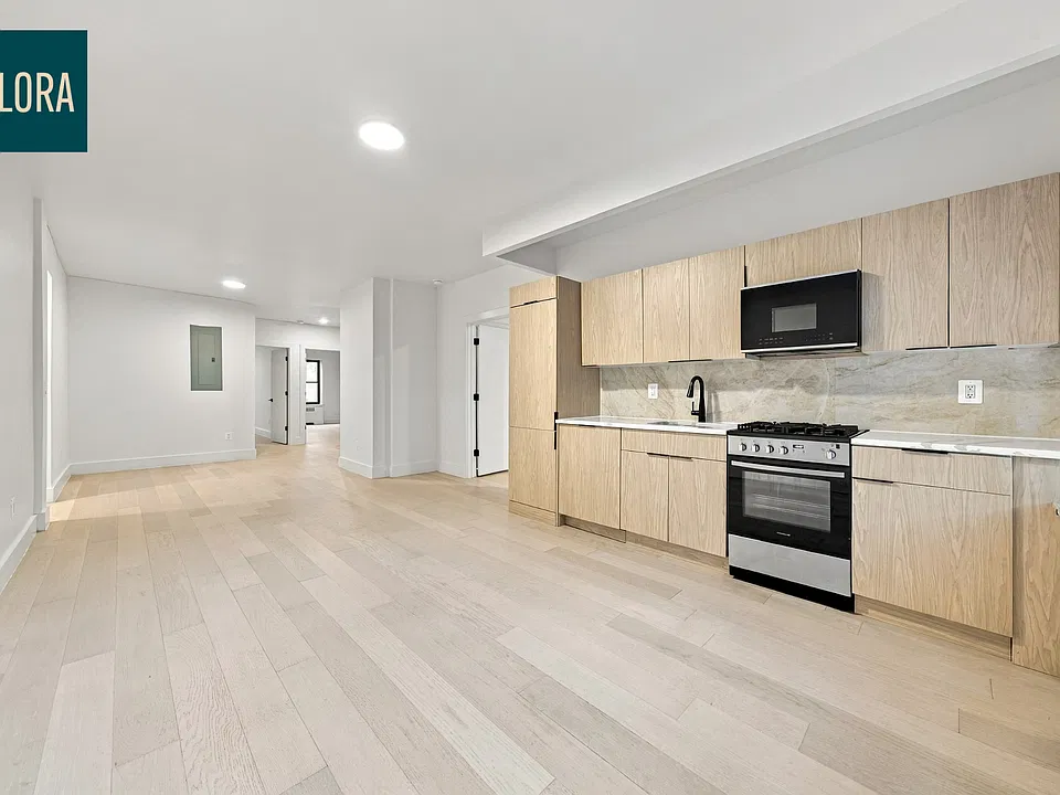 305 E 11th St #2F