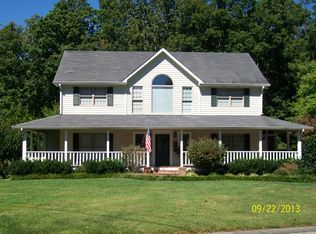 1407 Walden Forest Rd, Signal Mountain, TN 37377