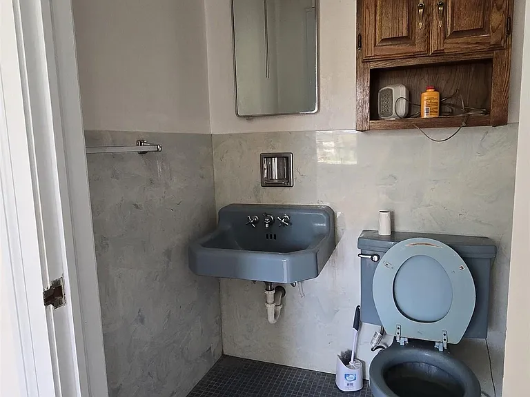 560 Staring Ln — Photo 20