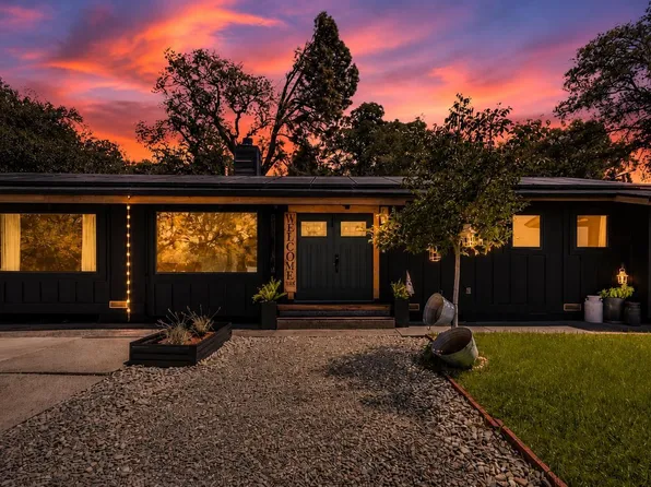 19813 Via Redonda Rd, Sonora, CA 95370