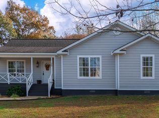 33 Cross St, Sylvania, AL 35988