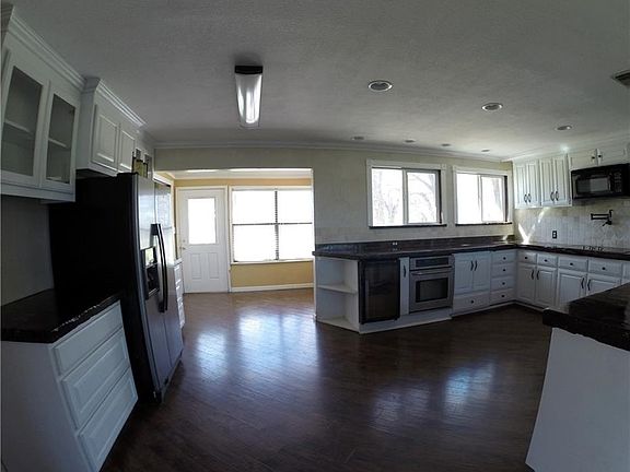 5th image of 2316 Andrews Ct
