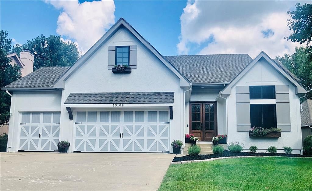 13109 Bluejacket St, Overland Park, KS 66213 | Zillow