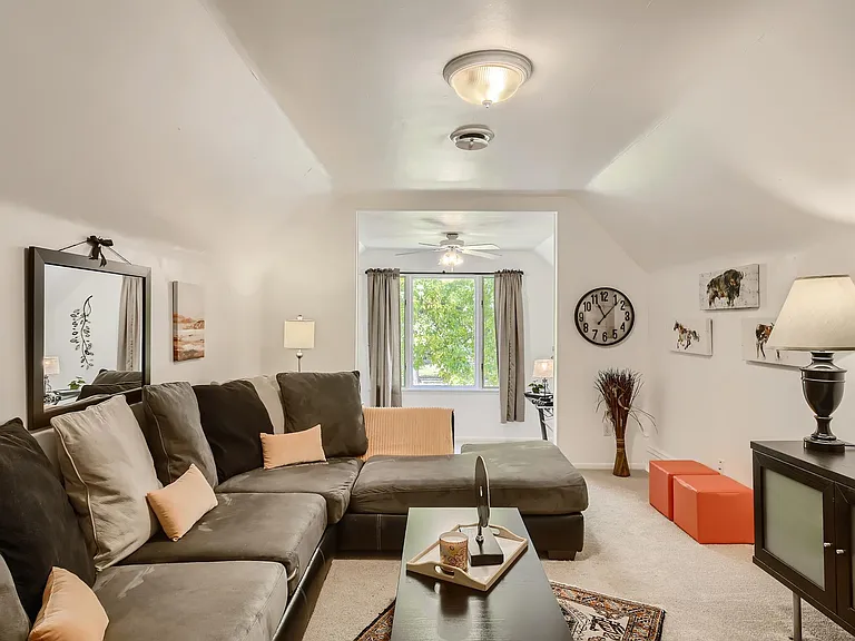 528 Pratt St — Photo 18