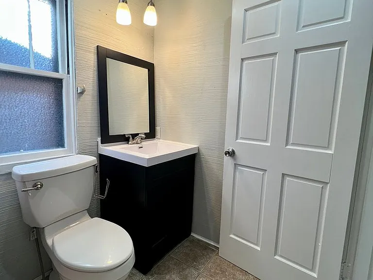 6114 Columbia Ave — Photo 29