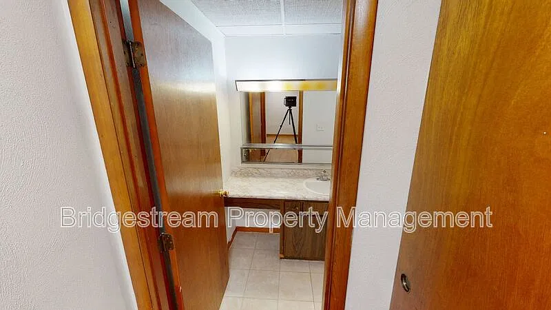 1 bed, 1.0 bath, 750 sqft, $795 — Photo 4