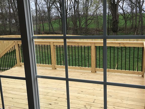 5th image of 793 Banister Dr