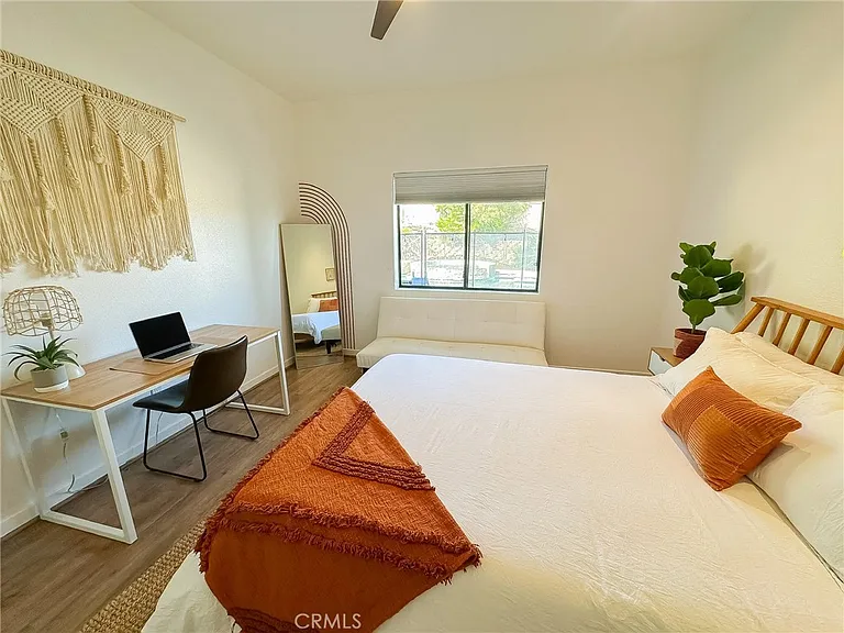 7525 Whitney Ave — Photo 21