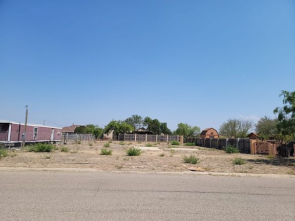 2nd image of 1023 Wild Wood Dr