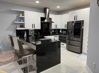 11327 SW 236th Ln, Homestead, FL 33032