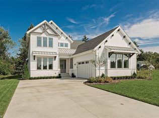 118 Bridgeport Way, Mayfield Heights, OH
