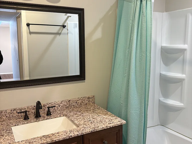 2075 Mary Dr — Photo 17
