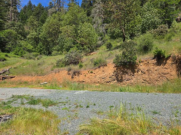 2nd image of 6200 Lower Grave Creek Rd