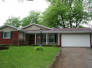 2865 Devonshire Dr, Florissant, MO