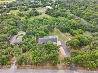 5860 Newt Patterson Rd, Mansfield, TX 76063
