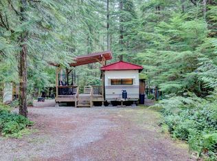 104 Pioneer Cir, Deming, WA 98244