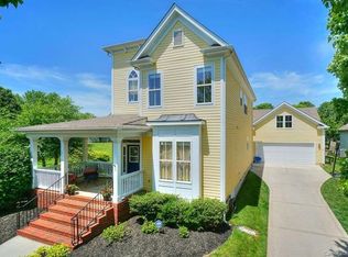 8117 Strandhill Rd, Huntersville, NC 28078