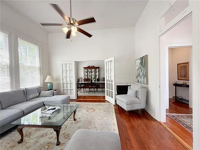 7831 Plum St — Photo 11