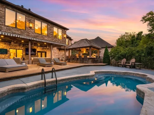 1903 Kailey Hayes Ct, Mount Juliet, TN 37122