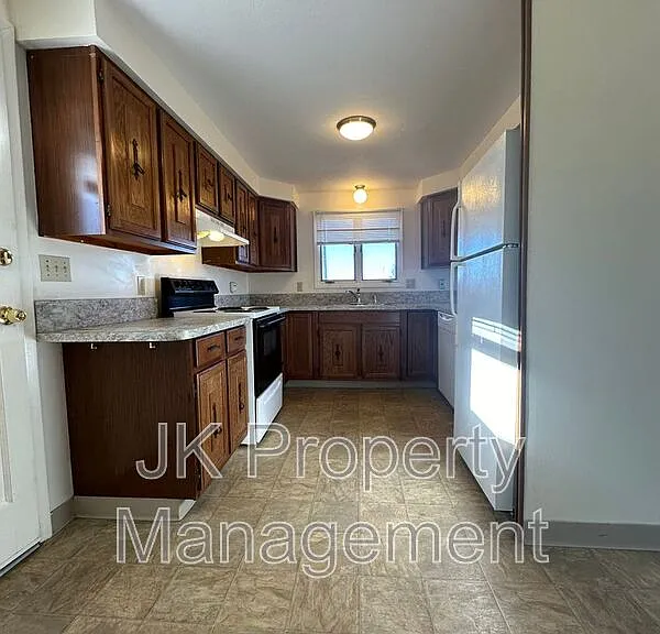 1300 6th Ave S #3 — Photo 10