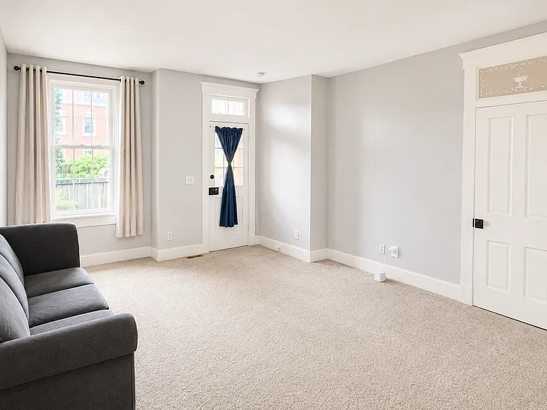 210 E Main St #2B — Photo 3