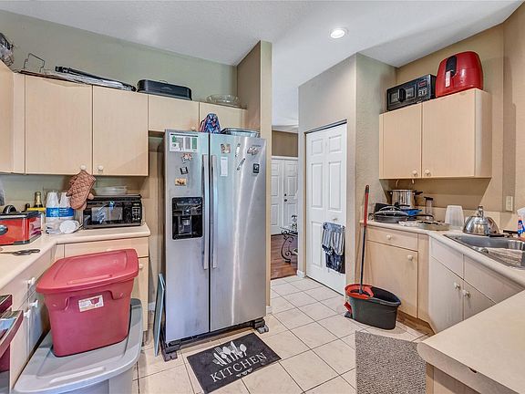 3rd image of 2141 NW 54th Avenue