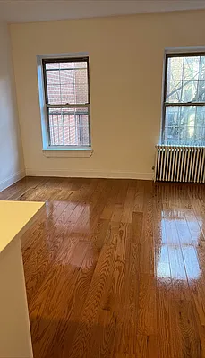 Rented by AZ REALTY NYC LLC | media 10