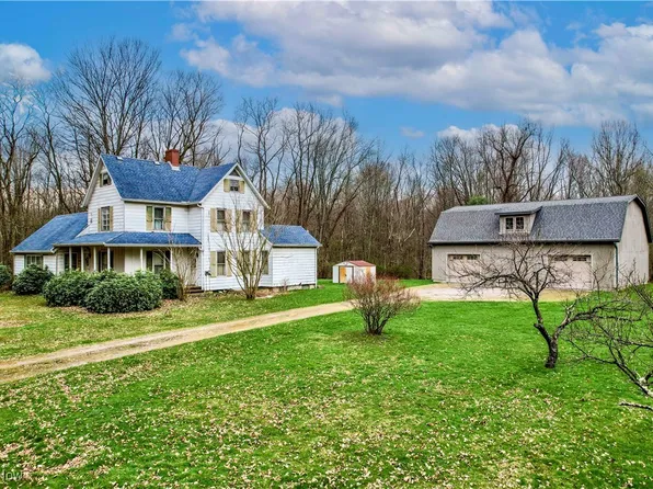 6397 King Graves Rd, Fowler, OH 44418