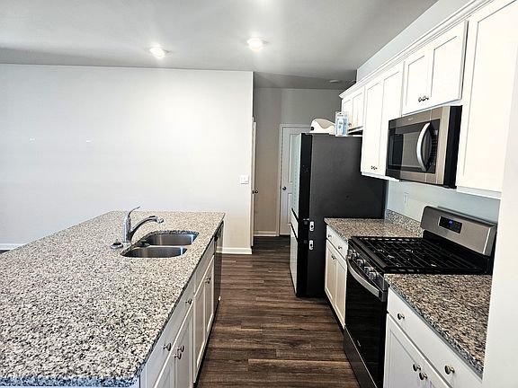 5th image of 3130 Fair Ridge Way