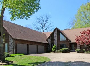 422 Foggy River Rd, Hollister, MO 65672