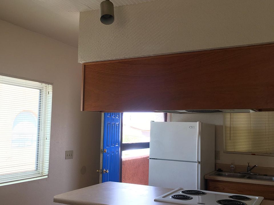 1st image of 926 N Belvedere Ave APT 4