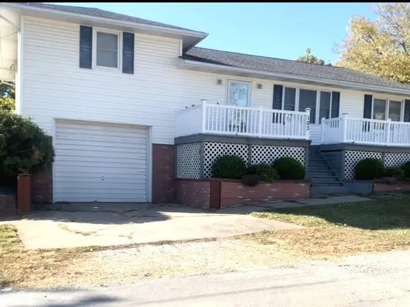 103 N Fulton St, Edina, MO 63537