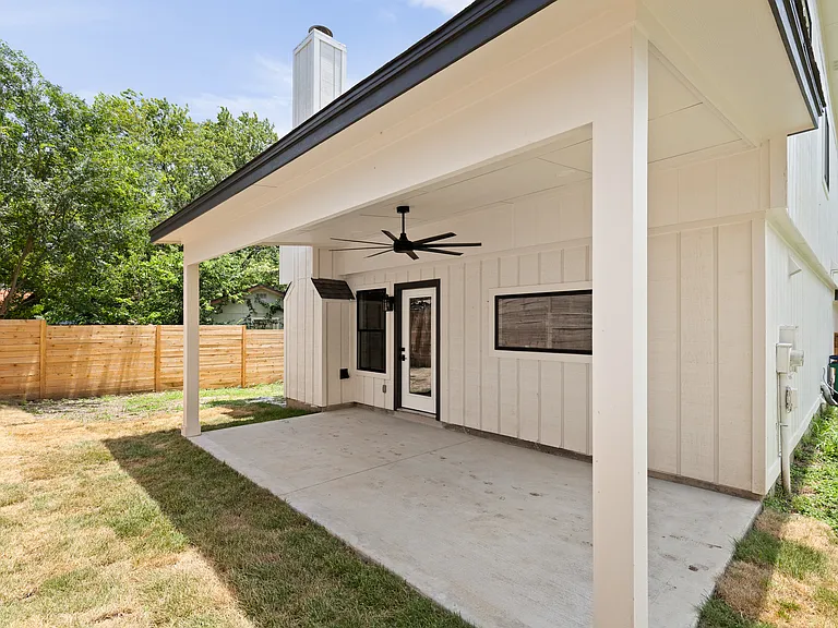 8708 Cretys Cv — Photo 45