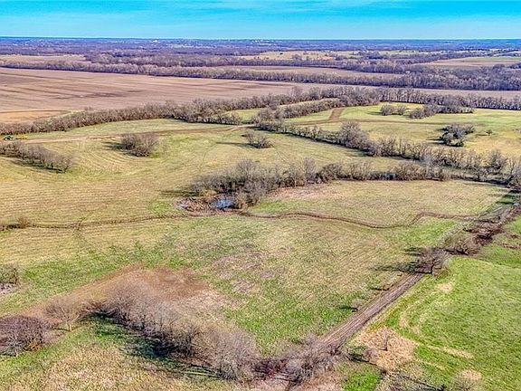 4th image of 14 Eagle Rdg