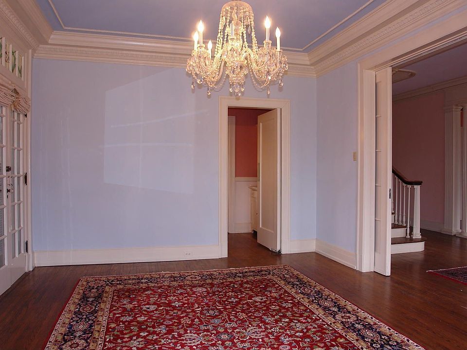 1st image of 4000 Peakland Pl