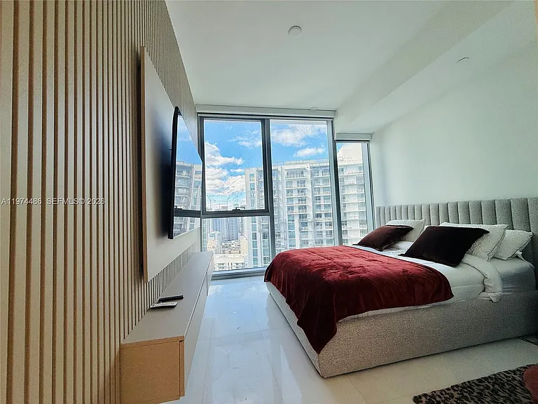 300 Biscayne Boulevard Way #3908 — Photo 10