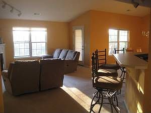 2nd image of 3614 Chestnut Park