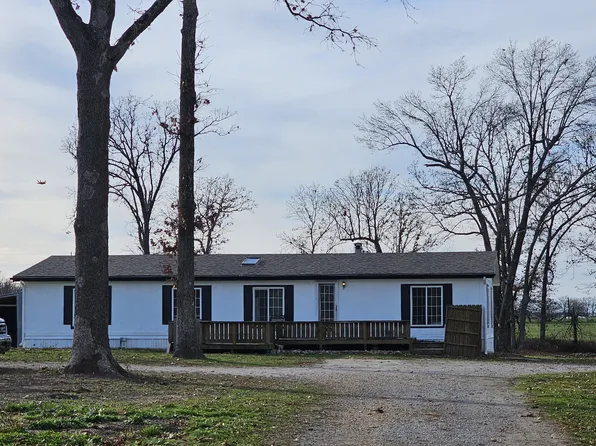 23105 Lawrence 1200, Aurora, MO 65605