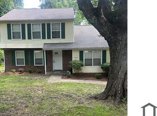 3477 Meadowlane Pl SW, Atlanta, GA 30331