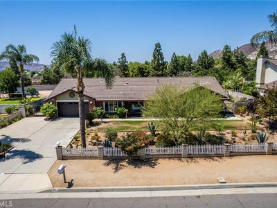 6880 27th St, Riverside, CA, 92509