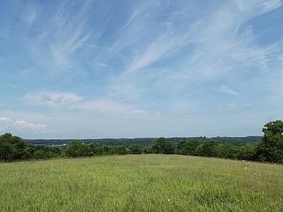 2nd image of 24.091 Acres Valley