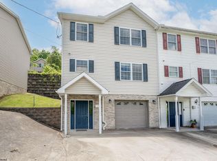 826 Quadrilla St, Morgantown, WV 26505