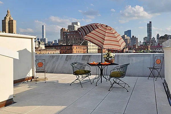 Sold by Corcoran | media 8