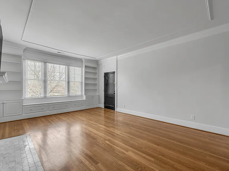 1211 Richmond Rd — Photo 33