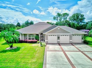 2142 Dog Leg Dr, Sebring, FL 33872