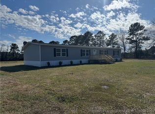 280 Cain Rd, Saint Pauls, NC 28384