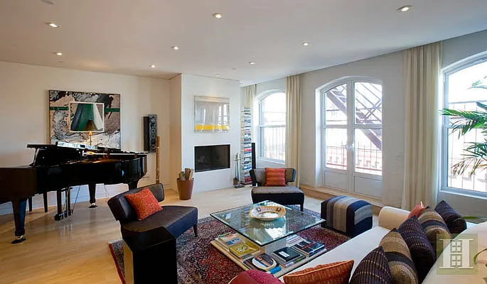 Sold by Halstead Real Estate | media 15