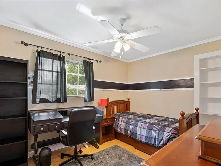 16220 SW 88th Ave — Photo 22