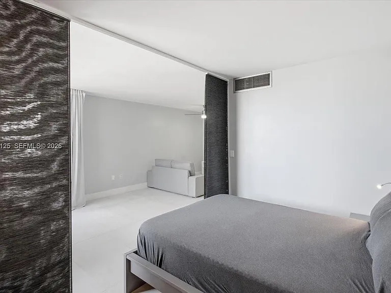 2899 Collins Ave #1022 — Photo 12