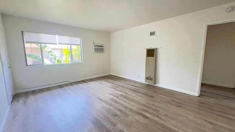 1 bed, 1.0 bath, $1,799 — Photo 3